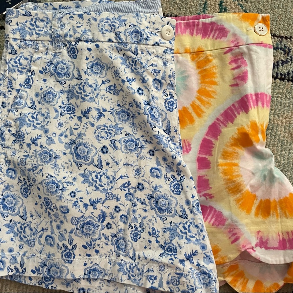NWT & NWOT Lot of 2 Size 16 Crown & Ivy shorts